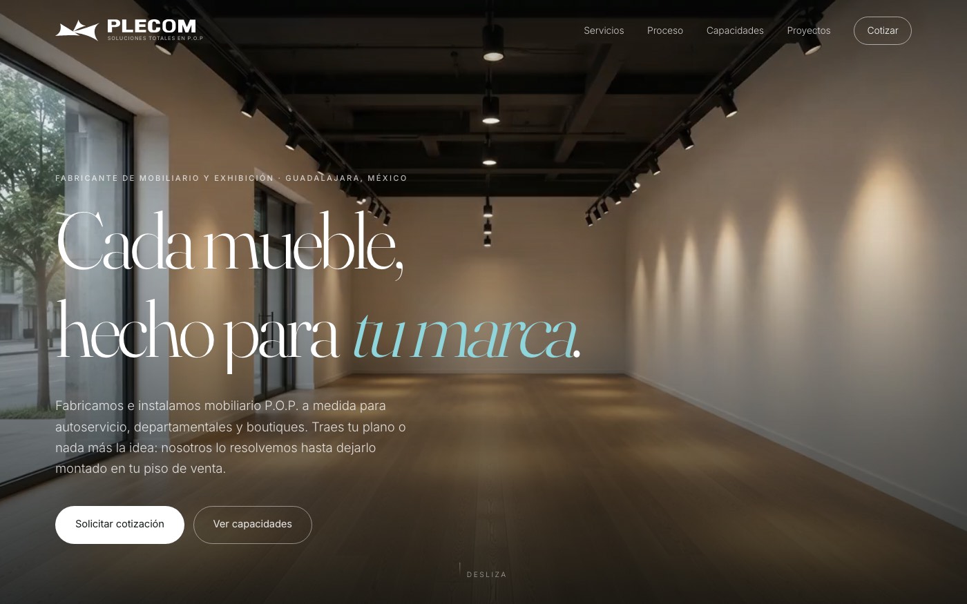 PLECOM · Fábrica de mobiliario P.O.P. — vista de escritorio